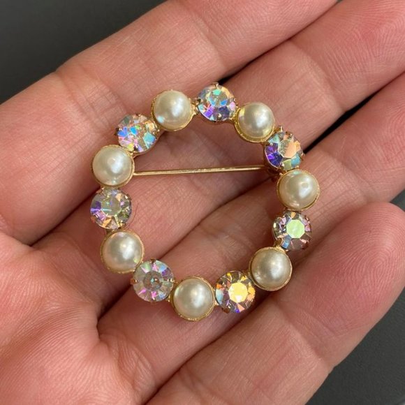 💋 4 FOR $50 /VINTAGE TRIAD EARRINGS & BROOCH (VGUC) - Picture 3 of 7